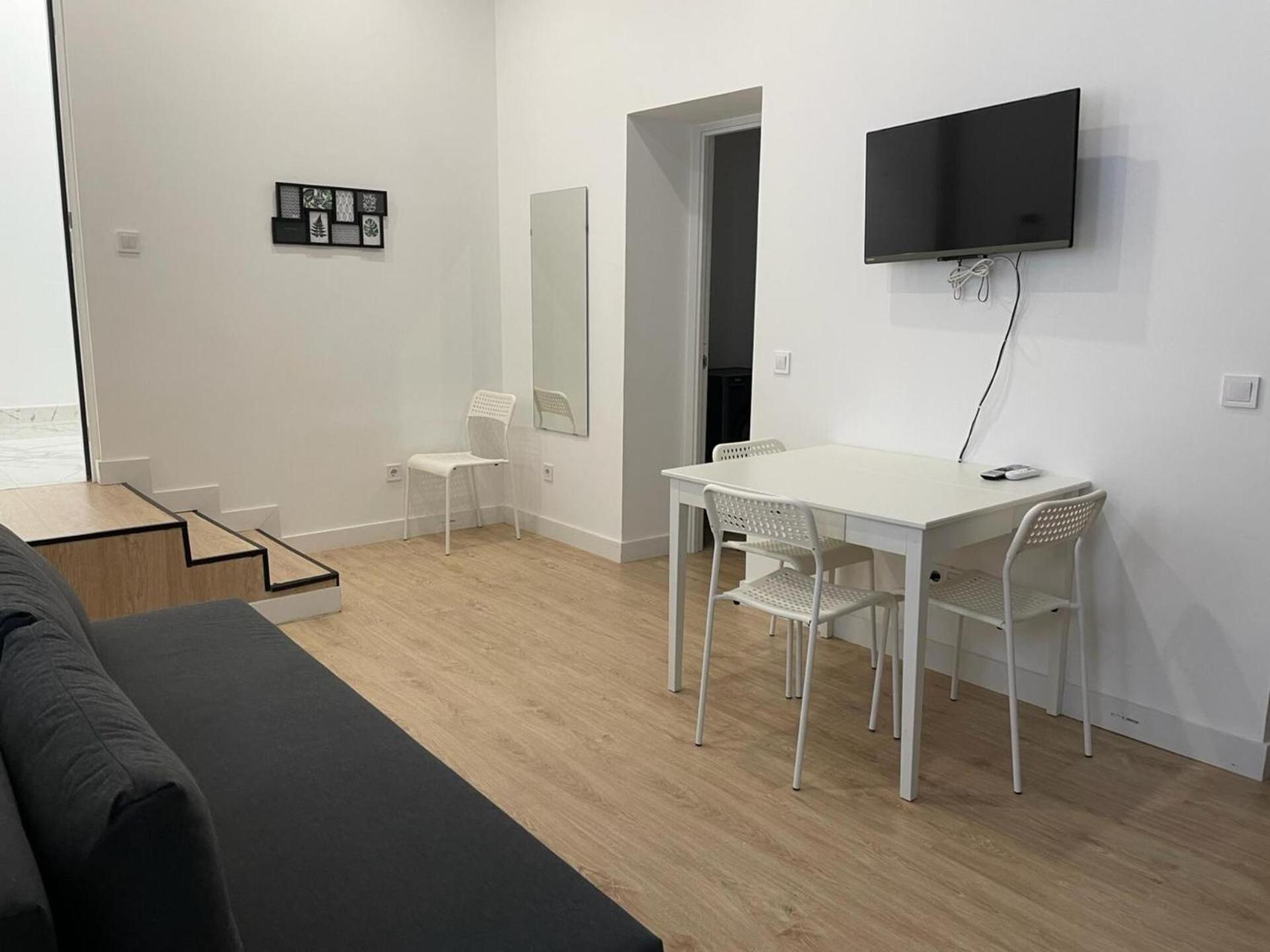 Апартаменти U1 Ap Nuevo, Bien Comunicado Madrid Centro Екстер'єр фото